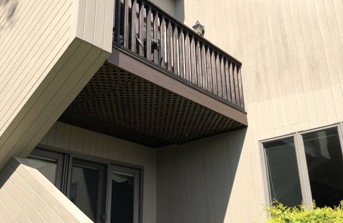 Westerly House | Westerly Beach House with Spectacular Views