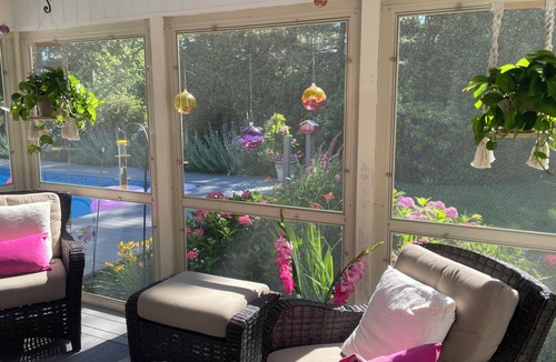 Westhampton Beach House | Westhampton Beach Village 3 Brm 3 Bath Heated Pool, Hot Tub, Sleeps 8