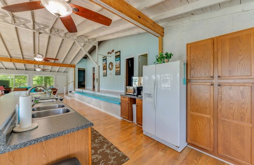 Crane Hill House | What A View - Zero steps to the dock! Yearround water