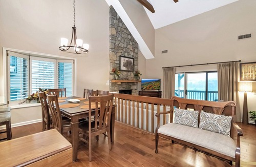 Blowing Rock Condo | Willow 4 | Fireplace, Restaurant, Pool, Spa