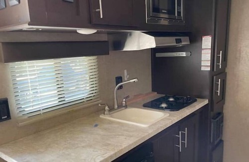 Roan Mountain House | Wolf Pup RV