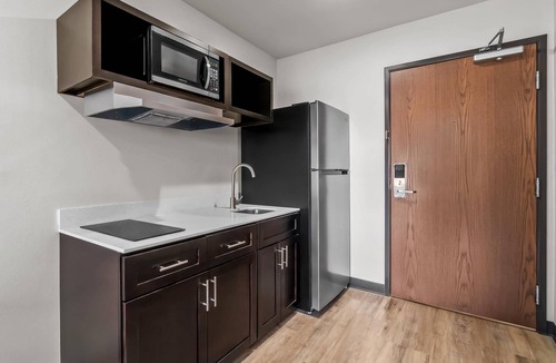Ellendale Hotel | WoodSpring Suites Memphis East I-40