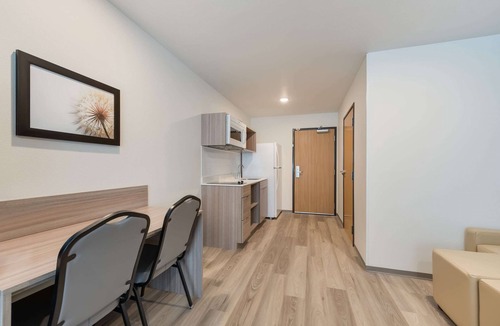 Meridian Hotel | WoodSpring Suites Meridian