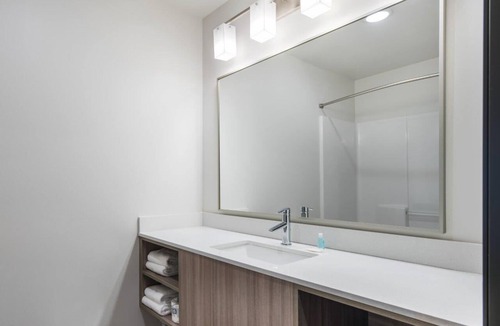 Meridian Hotel | WoodSpring Suites Meridian