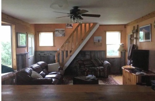 Augusta House | Working Cattle Ranch, Between Yellowstone and Glacier!