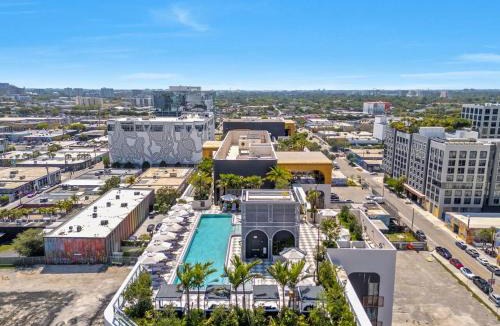 Wynwood Art District Apartment | Wynwood Studio With Pool and Gym Walk to Restaurants