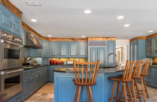 Cornwall Bridge House | You do not have to leave this informal and homely connection