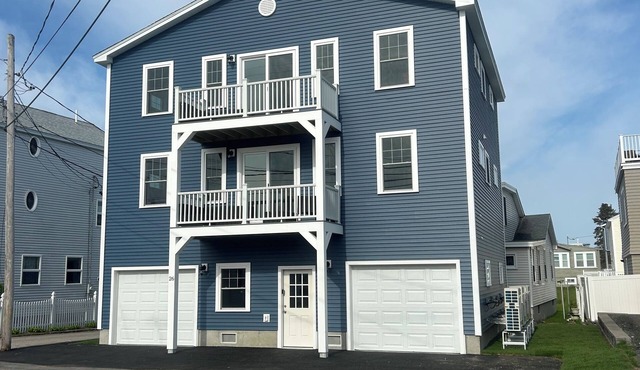 10 SECOND WALK TO BEACH:RARE TOP FLOOR ATLANTIC AVE PET FRIENDLY OCEANVIEW CONDO