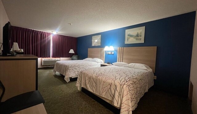 2 Accommocations | Free Self Parking | Doorstep to Marysville Country in Marshall County