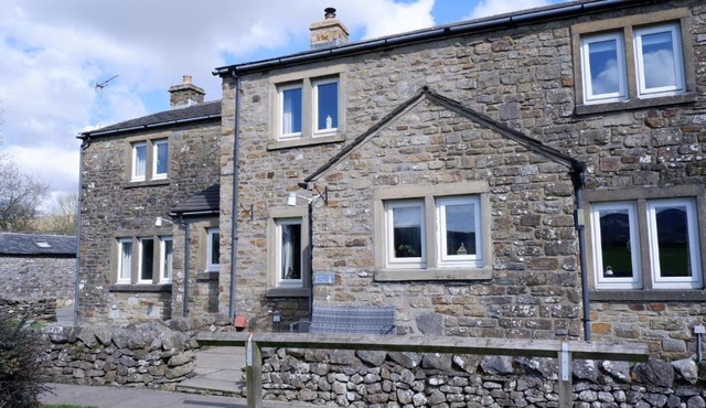 2 Rock View in Settle
