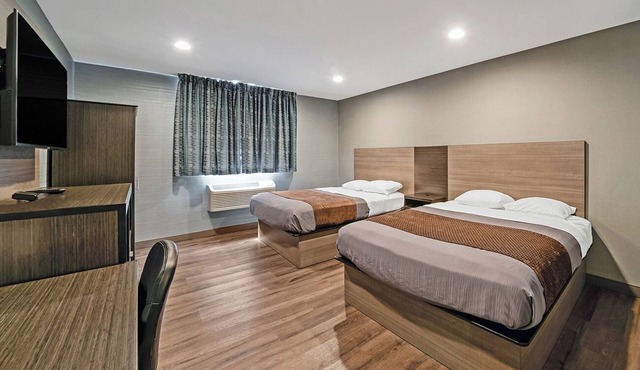 2 Units Close to Gillette Stadium, FREE Breakfast, Also Offers FREE Parking!