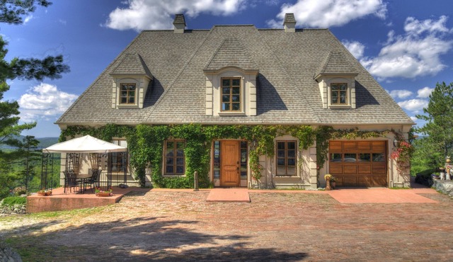 30 persons in the nature, luxury domaine
