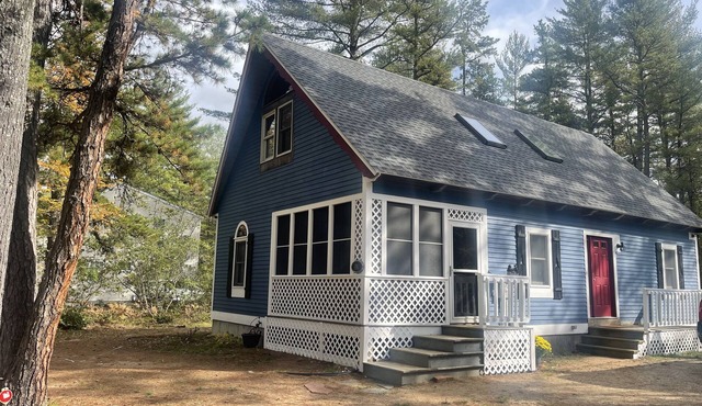 4 BR - 1 BA - Sleeps 9
