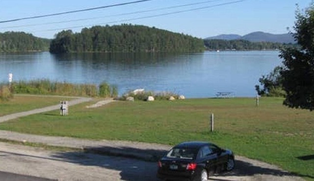 Affordable Lakeside Accomodations in Beautiful Island Pond Right Next to Trail.
