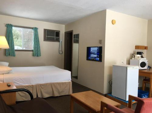 Algonquin Motel