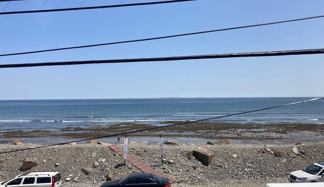 Amazing Beachfront & Marsh Views, Rye, NH