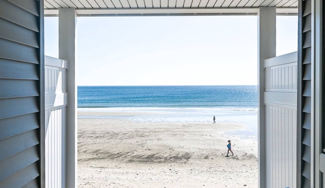 Atlantic Oceanfront Hotel