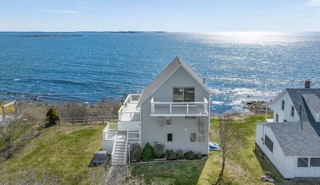 Atlantic View - on the eastern cliffs of Bailey Island!