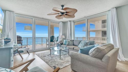 Avalon 810 Beachfront Amazing Views Wrap Around Balcony Resort Amenities