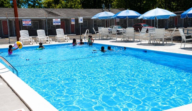 BEACHWAY MOTEL