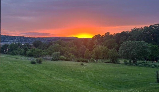 Beacon Hudson Hideaway