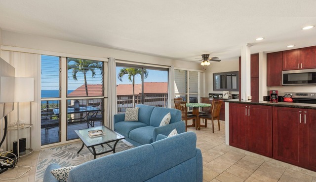 🌴Beautiful condo located at higher elevations, Expansive Ocean Views🌴