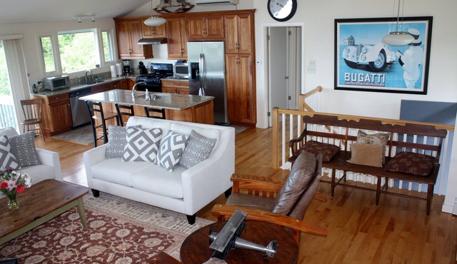 Beautiful Oceanfront Home in Estate Setting Gloucester — WINTER RENTAL AVAILABLE