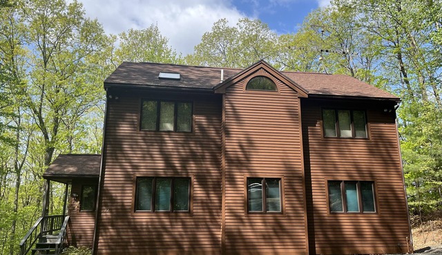 Beautiful Waterville Estates country home