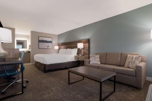 Best Western Flagship Inn