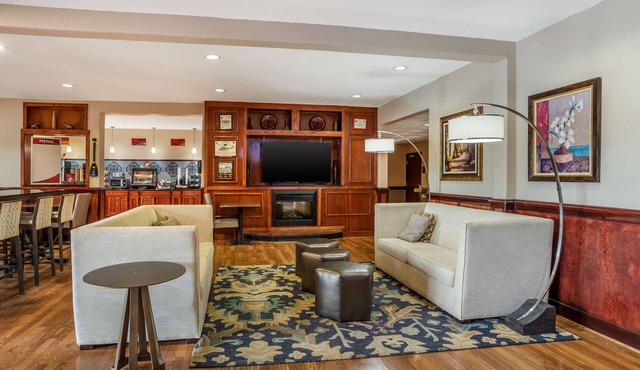 Best Western Plus Circle Inn