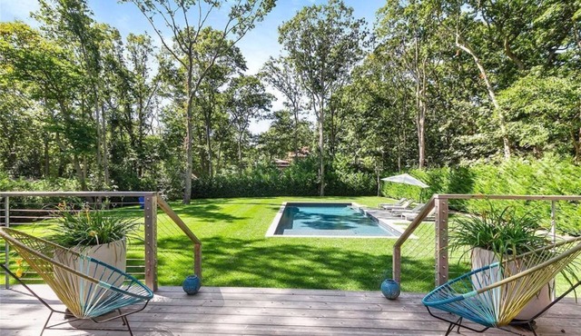 Bright & Spacious Springs East Hampton Beach Retreat with Private Beach Access