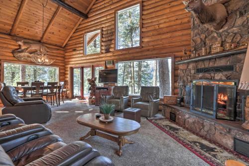 Cascade Cabin w/Mountain View & River Access