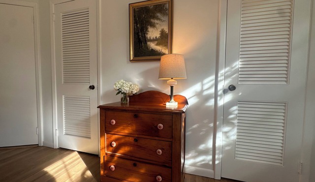 Charming 2-bedroom bungalow summer rental in East Hampton