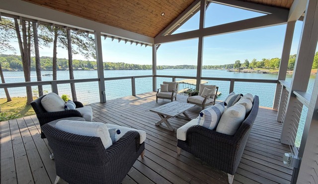 Charming Cottage with Stunning Point Views, Flat Lot, Walk-in Water, and a Dock!
