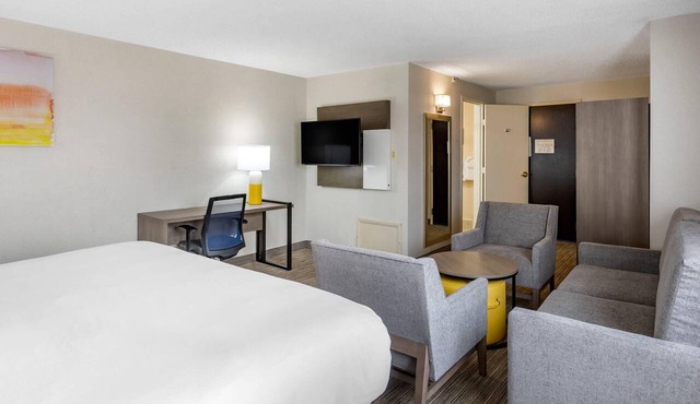 Comfort Inn Paramus - Hackensack