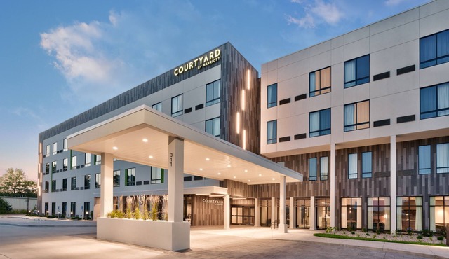 Courtyard by Marriott Ames