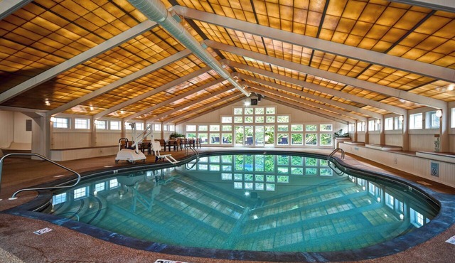 Courtyard By Marriott Cape Cod Hyannis