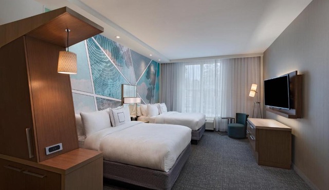 Courtyard by Marriott Jackson Madison