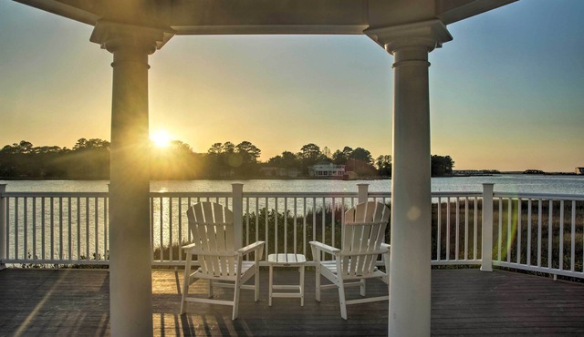 Deck, Balcony: Scenic Ocean View Beach Getaway!