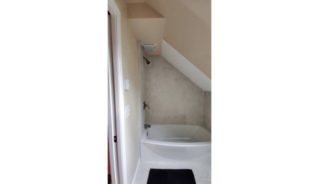 Entire House - Short Walk to Downtown Meredith NH