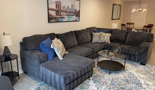 FIFA ready! 30 mins to Philly- Condo with Parking, near Amtrak & Septa station