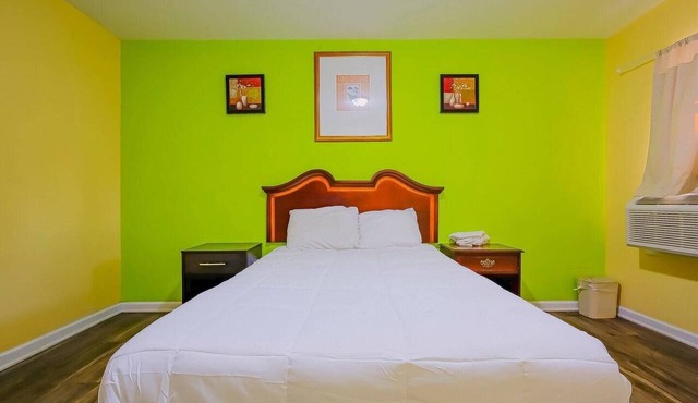 Full Bed | Non Smoking