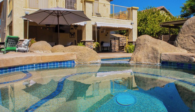 Group-Ready Glendale Oasis w/Pool Grotto + Slide