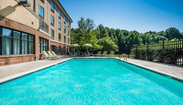 Holiday Inn Express North East by IHG