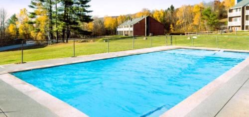 Hunter Mountain Retreat Incredible Views, Pool, Fire Pit
