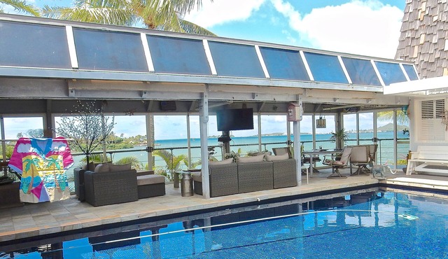Kaneohe Bay B&B Waterfront & mountain views galore~saltwater pool