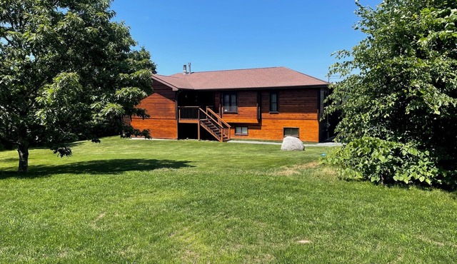 Lakefront home near Lawrencetown Beach with private sauna, hot tub and cold bath