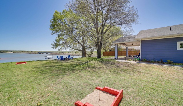 Lakefront Eufaula Cabin w/Fire Pit & Private Dock