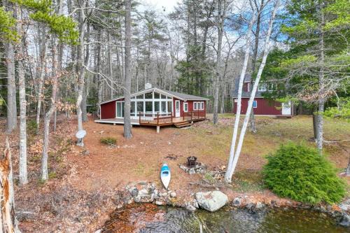 Lakefront house on Damariscotta Lake, perfect getaway