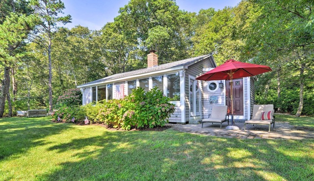 Lakefront Mashpee Home w/ Kayak & Outdoor Kitchen!